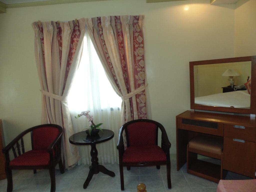 Royal Taal Inn 따가이따이 객실 사진